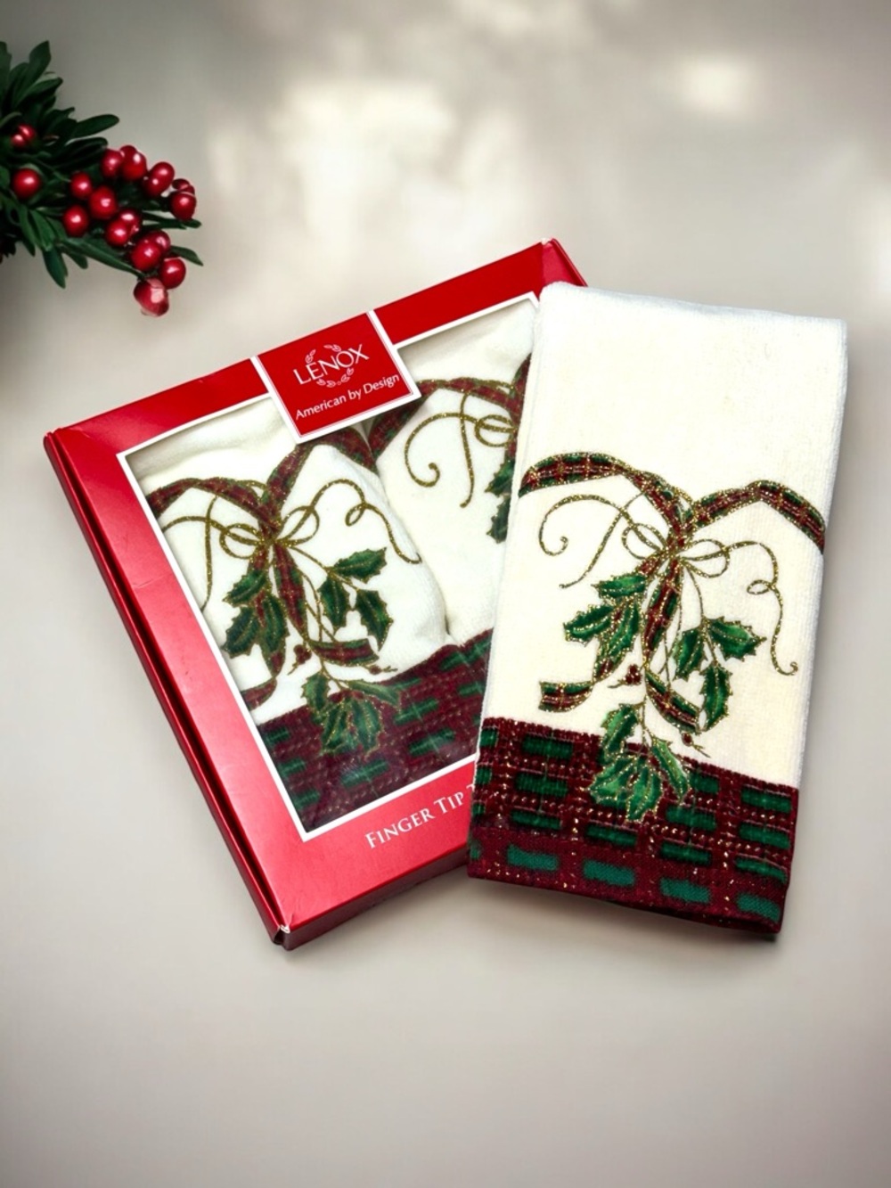3 Lenox Christmas Hand Towels Holiday Nouveau Finger Tip Holly Tartan Plaid NWT